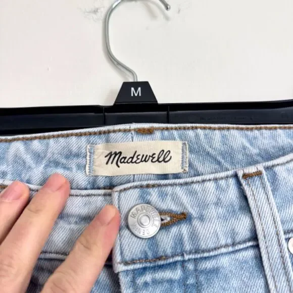Madewell Curvy Perfect Vintage Jean - Light Wash | Size 30 - Picture 4 of 9